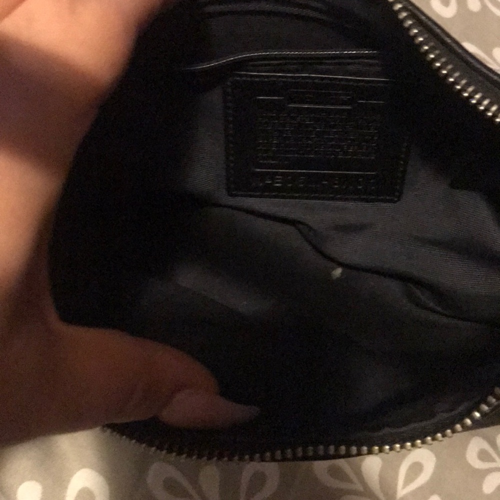 Authentic Small Coach purse. - Picture 3 of 5